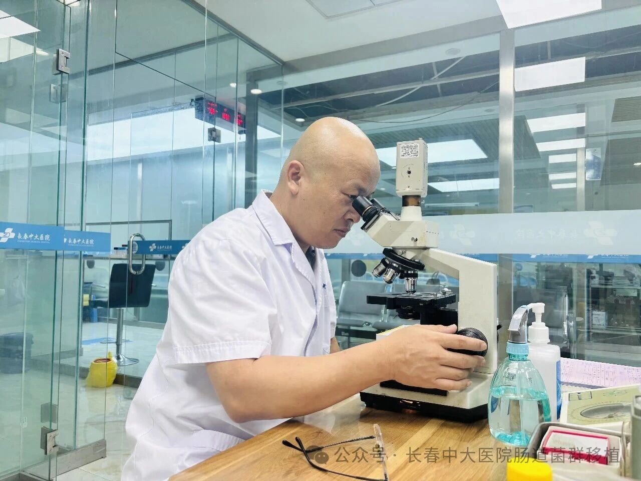 金华市|高朋磊医师：左手男科临床，右手肠道菌群移植深入研究